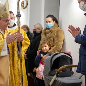 Kardinal Bozanić predvodio euharistijsko slavlje u Remetama na spomendan Prikazanja Blažene Djevice Marije – Gospe od Zdravlja
